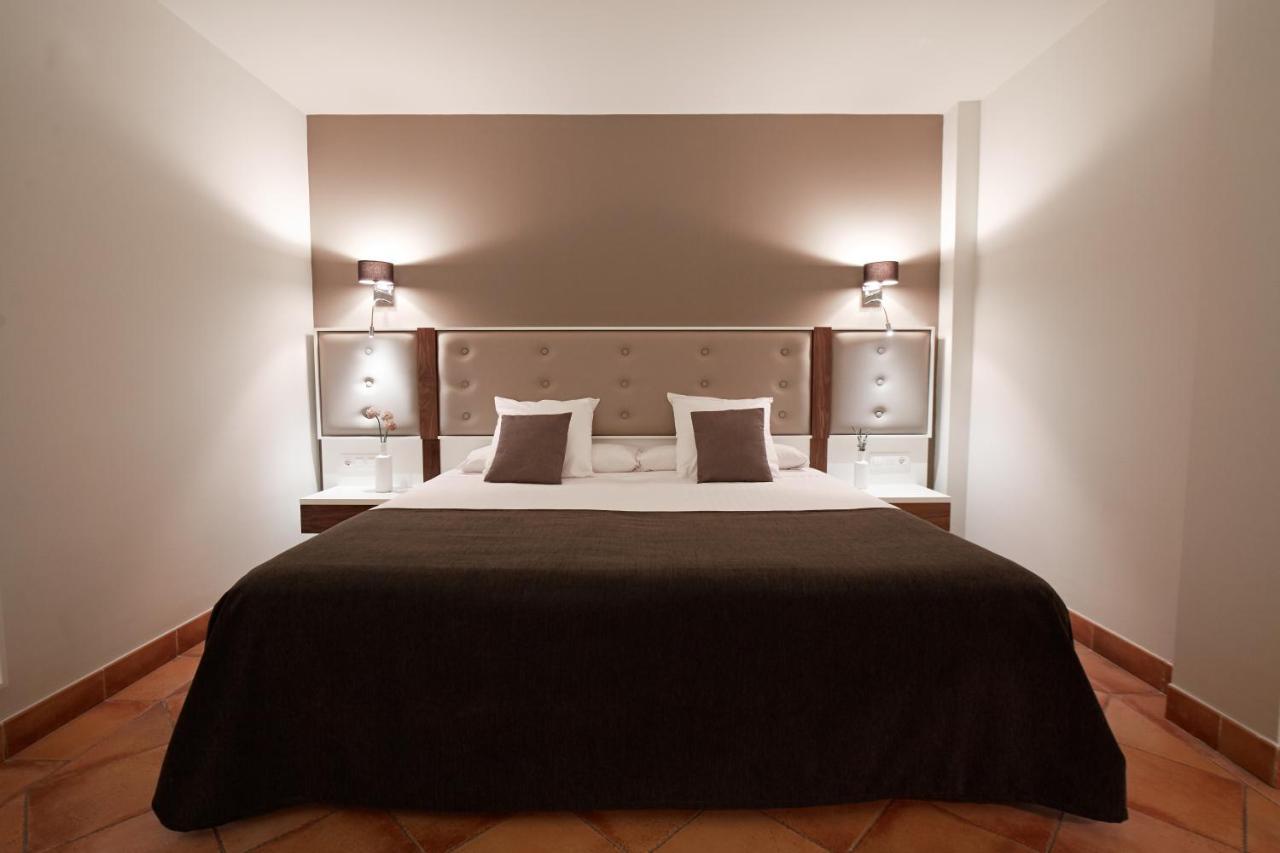 Hotel Torremirona Golf & Spa Navata Dış mekan fotoğraf
