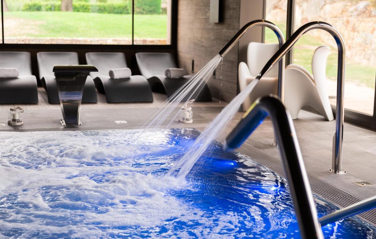 Hotel Torremirona Golf & Spa Navata Dış mekan fotoğraf