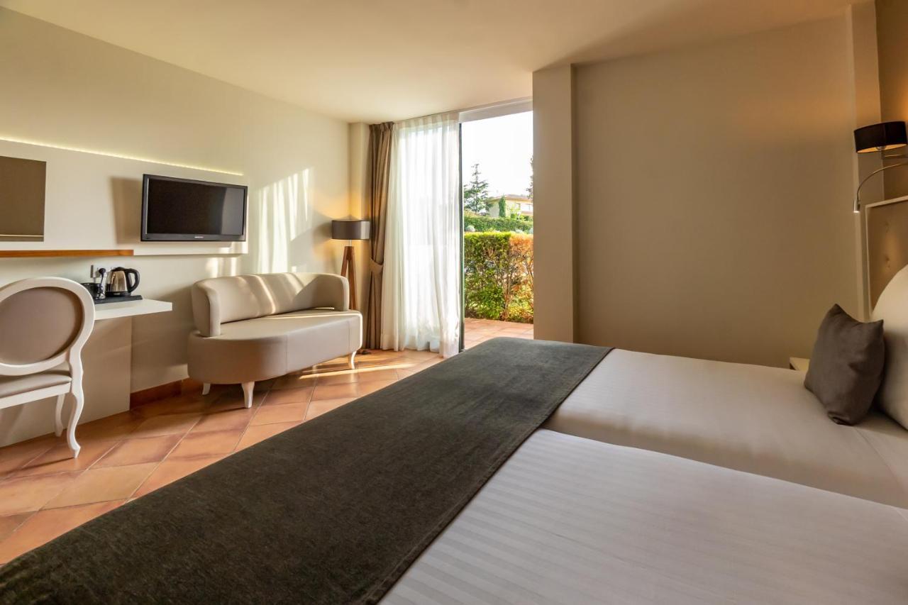 Hotel Torremirona Golf & Spa Navata Dış mekan fotoğraf