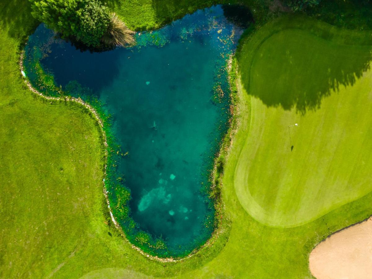 Hotel Torremirona Golf & Spa Navata Dış mekan fotoğraf