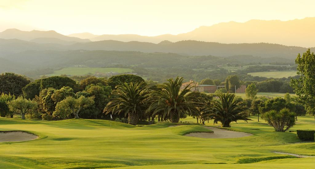 Hotel Torremirona Golf & Spa Navata Dış mekan fotoğraf