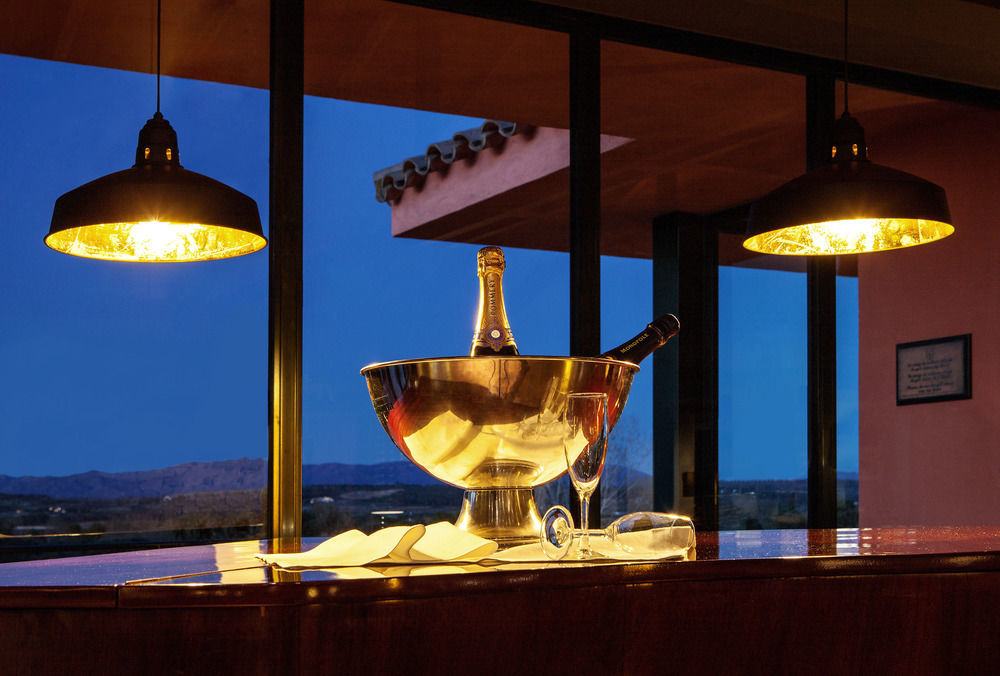 Hotel Torremirona Golf & Spa Navata Dış mekan fotoğraf